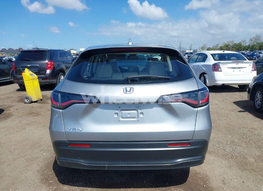 Photo 16 of 2024 Honda Hr-v 2WD LX (VIN 3CZRZ1H37RM735936)