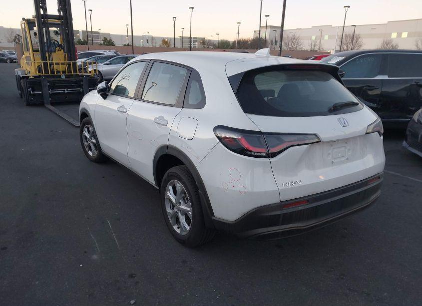 Photo 3 of 2024 Honda Hr-v 2WD LX (VIN 3CZRZ1H37RM739484)