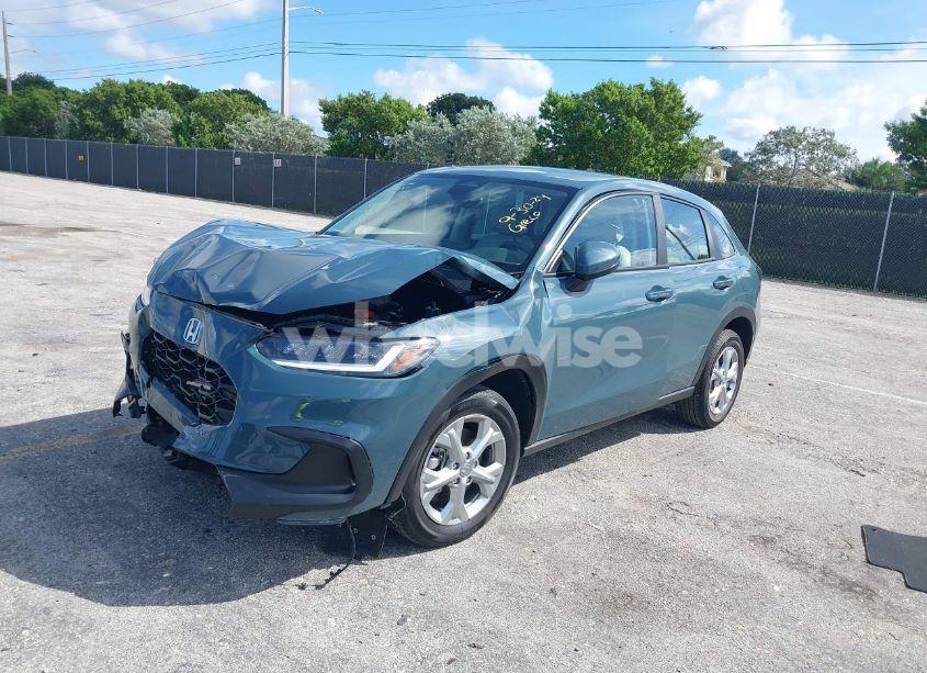 Photo 2 of 2025 Honda Hr-v 2WD LX (VIN 3CZRZ1H37SM713053)