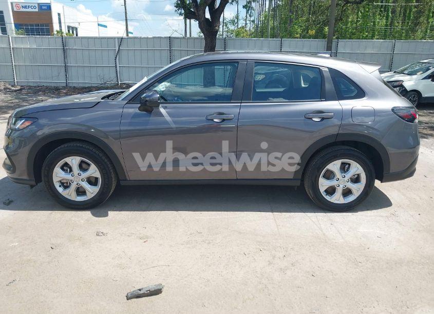 Photo 14 of 2025 Honda Hr-v 2WD LX (VIN 3CZRZ1H37SM714459)