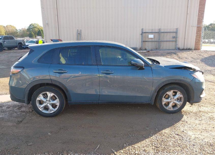 Photo 13 of 2023 Honda Hr-v 2WD LX (VIN 3CZRZ1H38PM721380)