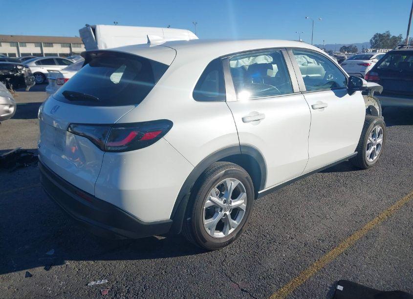 Photo 4 of 2023 Honda Hr-v 2WD LX (VIN 3CZRZ1H38PM730192)