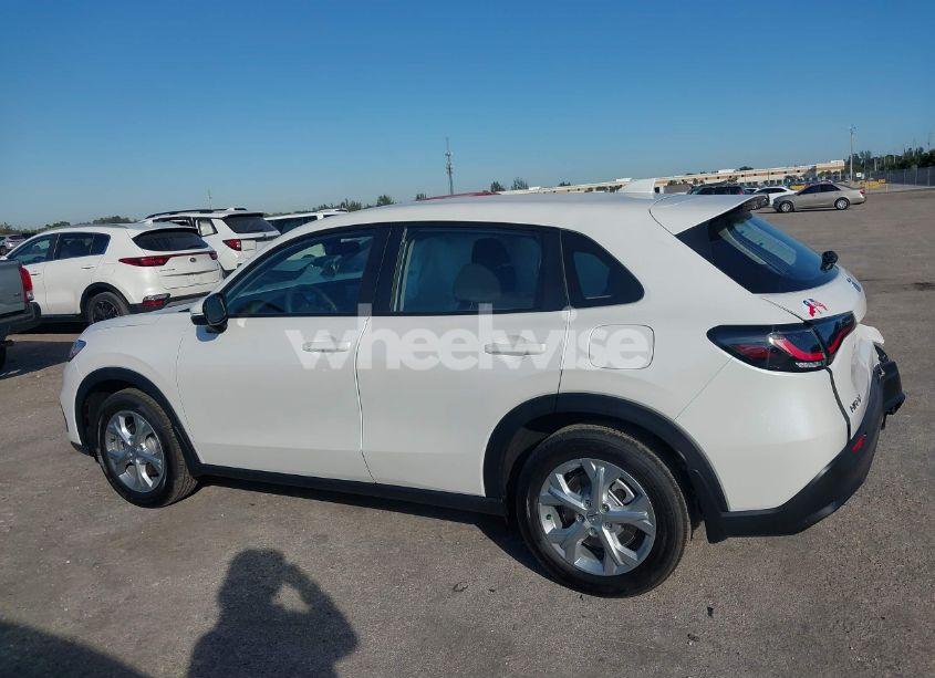 Photo 15 of 2025 Honda Hr-v 2WD LX (VIN 3CZRZ1H38SM730525)