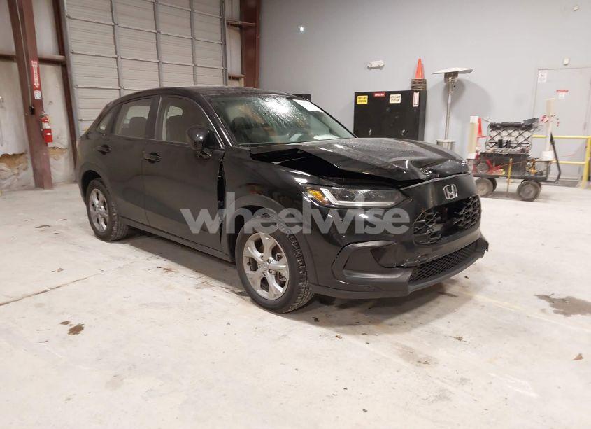 2024 Honda Hr-v 2WD LX (VIN 3CZRZ1H39RM757680) main photo