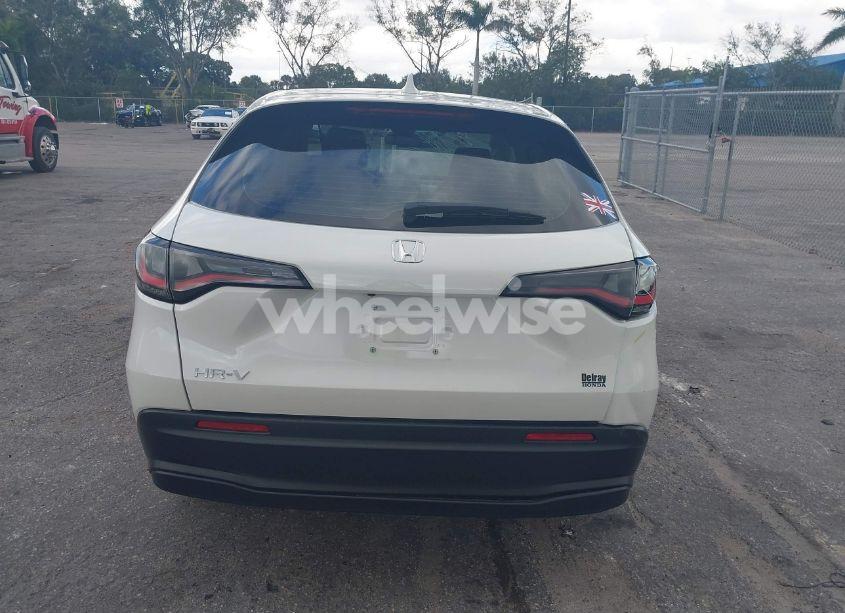 Photo 16 of 2025 Honda Hr-v 2WD LX (VIN 3CZRZ1H39SM719324)