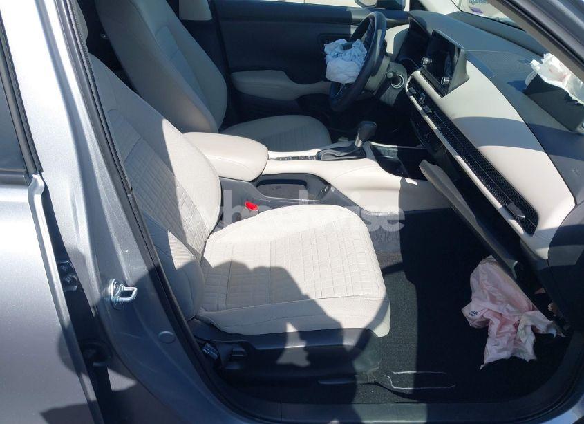 Photo 5 of 2025 Honda Hr-v 2WD LX (VIN 3CZRZ1H39SM726256)