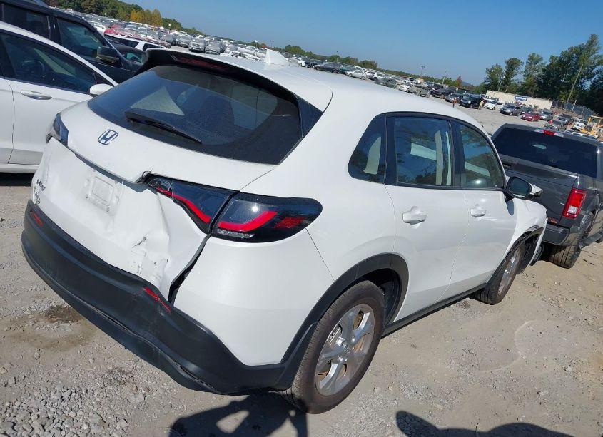 Photo 4 of 2024 Honda Hr-v 2WD LX (VIN 3CZRZ1H3XRM708844)