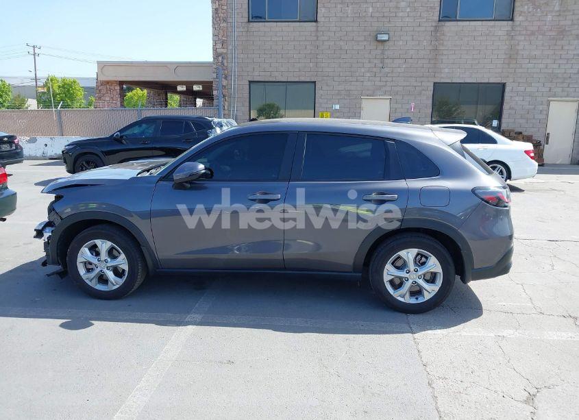 Photo 15 of 2024 Honda Hr-v 2WD LX (VIN 3CZRZ1H3XRM753184)