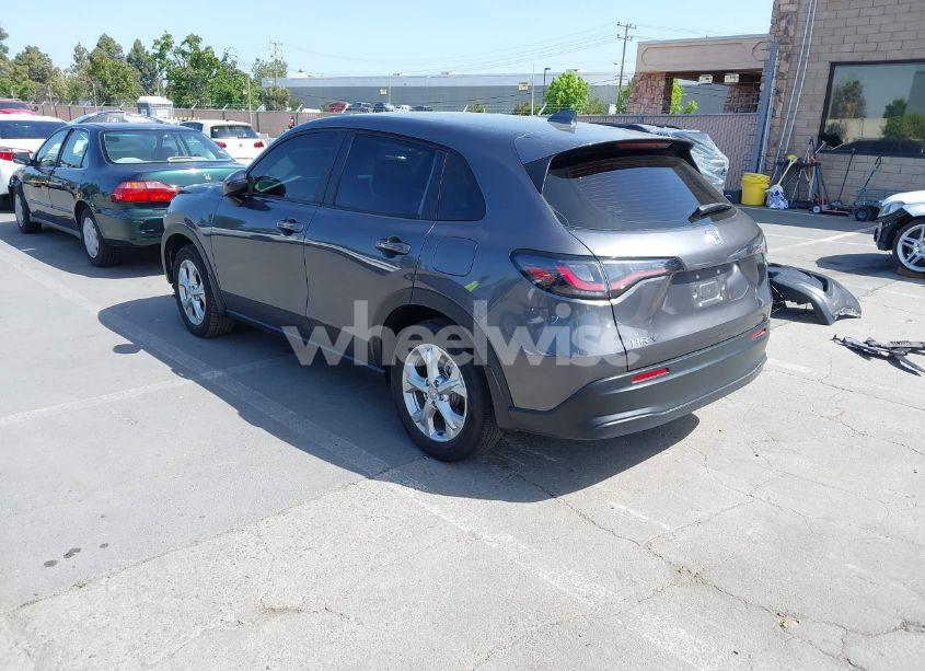 Photo 3 of 2024 Honda Hr-v 2WD LX (VIN 3CZRZ1H3XRM753184)