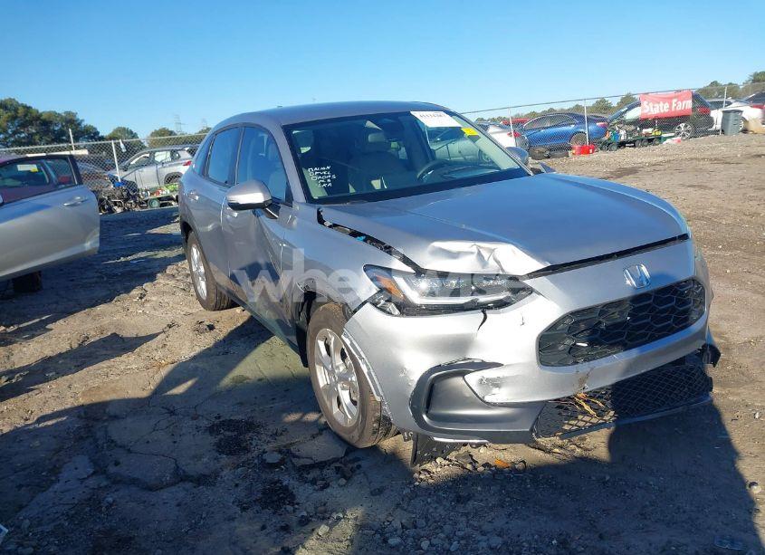 2025 Honda Hr-v 2WD LX (VIN 3CZRZ1H3XSM704296) main photo