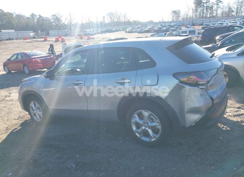 Photo 14 of 2025 Honda Hr-v 2WD LX (VIN 3CZRZ1H3XSM704296)