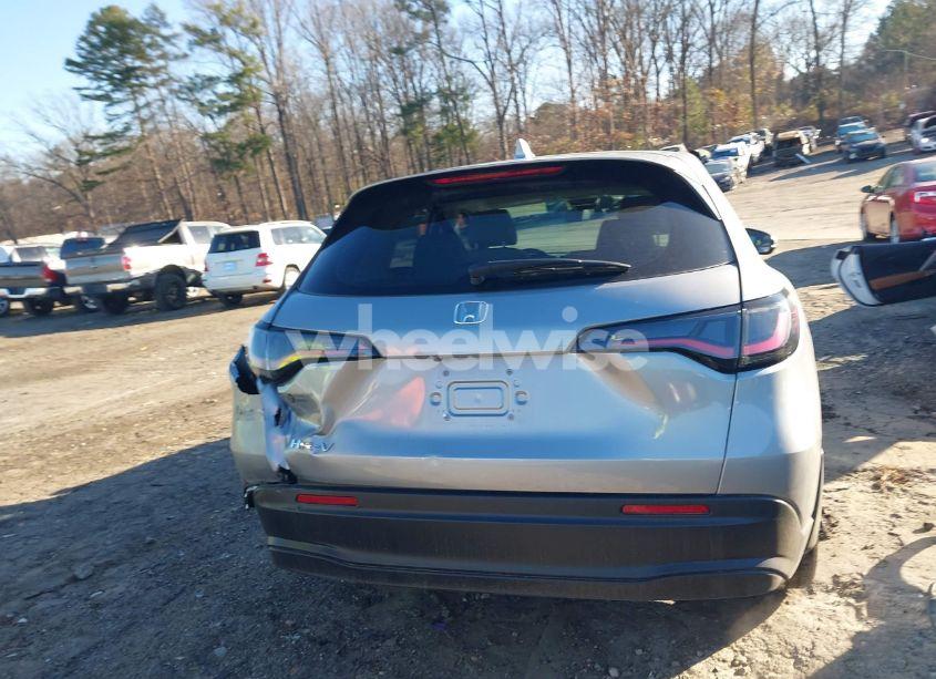 Photo 16 of 2025 Honda Hr-v 2WD LX (VIN 3CZRZ1H3XSM704296)