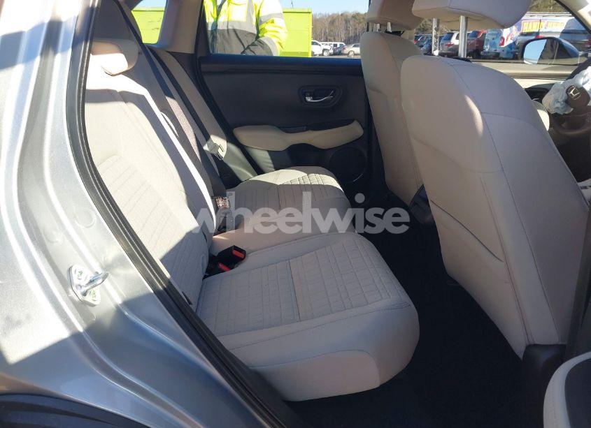 Photo 8 of 2025 Honda Hr-v 2WD LX (VIN 3CZRZ1H3XSM704296)