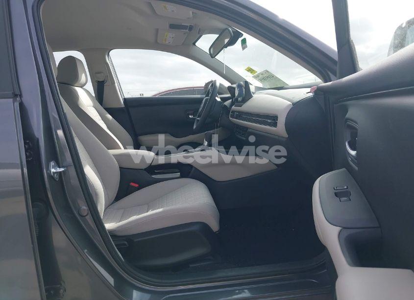 Photo 5 of 2025 Honda Hr-v 2WD LX (VIN 3CZRZ1H3XSM718523)