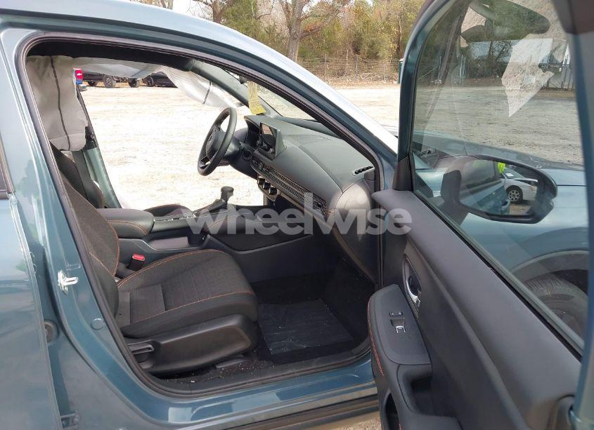 Photo 5 of 2023 Honda Hr-v 2WD SPORT (VIN 3CZRZ1H50PM718765)