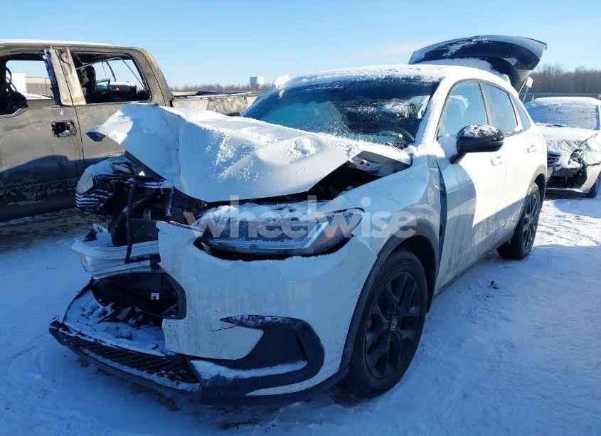 Photo 2 of 2024 Honda Hr-v 2WD SPORT/2WD SPORT W/O BSI (VIN 3CZRZ1H50RM724178)