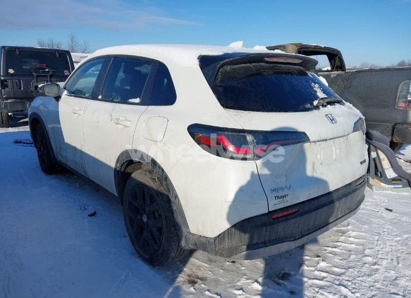Photo 3 of 2024 Honda Hr-v 2WD SPORT/2WD SPORT W/O BSI (VIN 3CZRZ1H50RM724178)