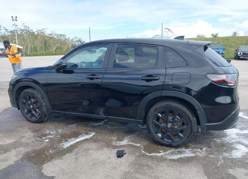 Photo 14 of 2024 Honda Hr-v 2WD SPORT/2WD SPORT W/O BSI (VIN 3CZRZ1H50RM724407)