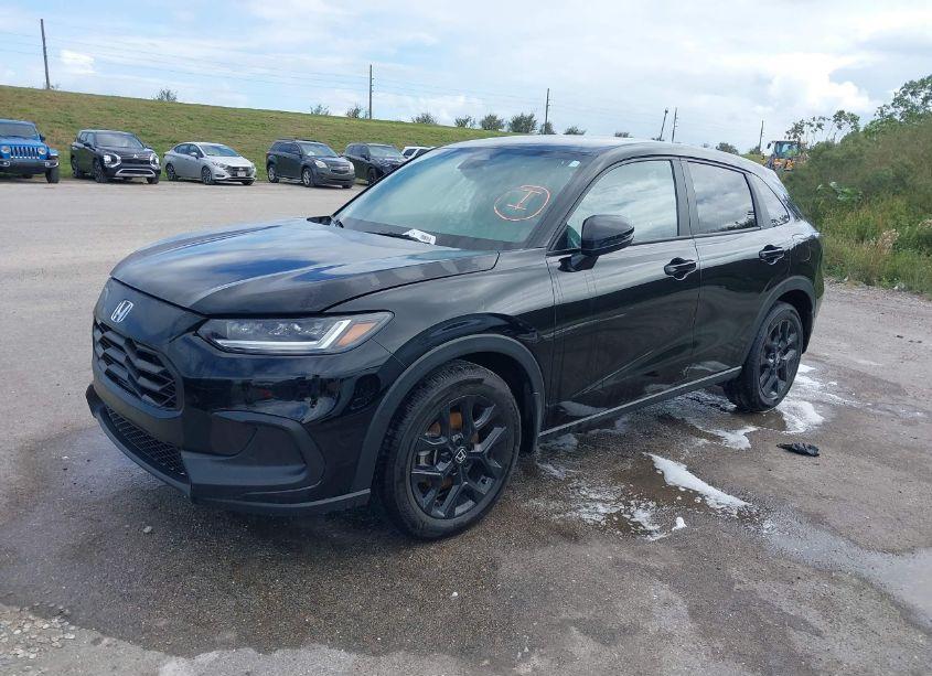 Photo 2 of 2024 Honda Hr-v 2WD SPORT/2WD SPORT W/O BSI (VIN 3CZRZ1H50RM724407)