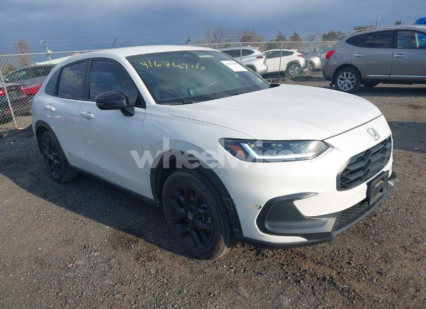 2024 Honda Hr-v 2WD SPORT/2WD SPORT W/O BSI (VIN 3CZRZ1H50RM728277) main photo