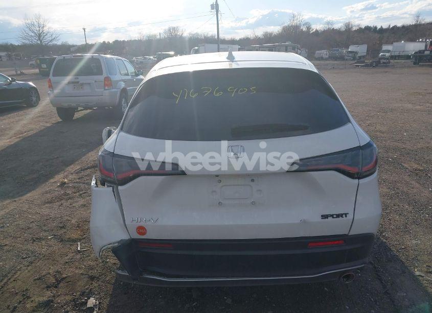 Photo 16 of 2024 Honda Hr-v 2WD SPORT/2WD SPORT W/O BSI (VIN 3CZRZ1H50RM728277)