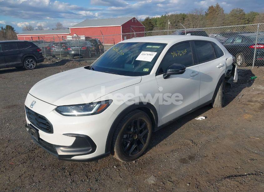 Photo 2 of 2024 Honda Hr-v 2WD SPORT/2WD SPORT W/O BSI (VIN 3CZRZ1H50RM728277)