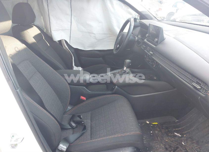 Photo 5 of 2024 Honda Hr-v 2WD SPORT/2WD SPORT W/O BSI (VIN 3CZRZ1H50RM728277)