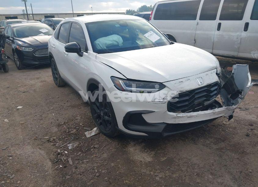 2024 Honda Hr-v (VIN 3CZRZ1H50RM741904) main photo