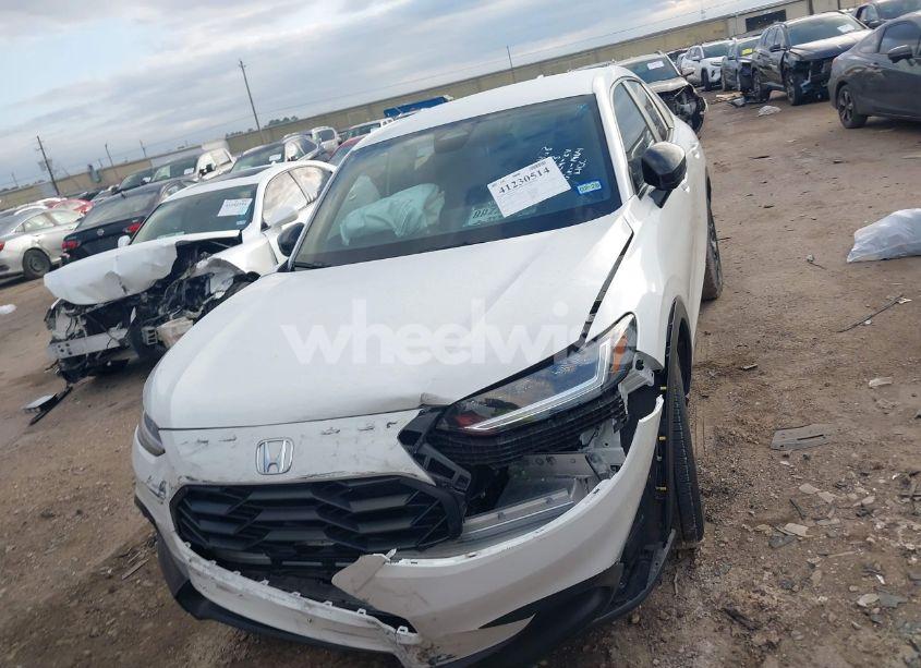 Photo 12 of 2024 Honda Hr-v (VIN 3CZRZ1H50RM741904)