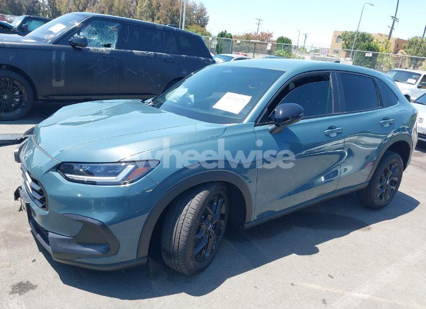 Photo 2 of 2025 Honda Hr-v 2WD SPORT (VIN 3CZRZ1H50SM700162)