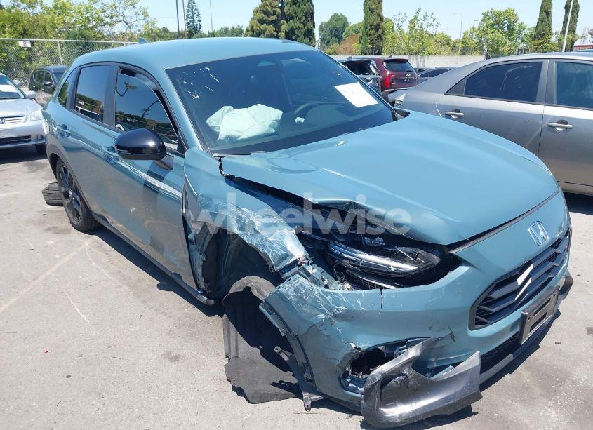 Photo 6 of 2025 Honda Hr-v 2WD SPORT (VIN 3CZRZ1H50SM700162)