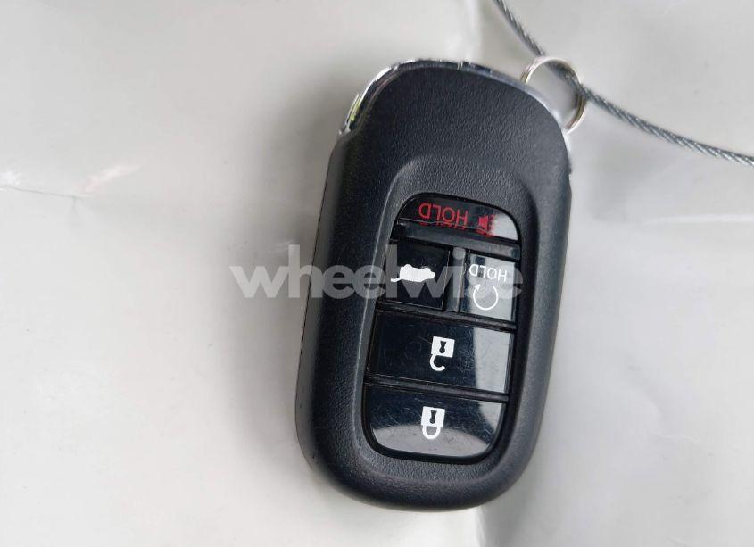 Photo 11 of 2025 Honda Hr-v 2WD SPORT (VIN 3CZRZ1H50SM702574)