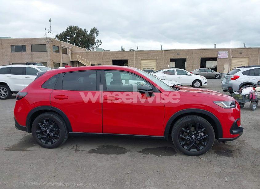 Photo 13 of 2025 Honda Hr-v 2WD SPORT (VIN 3CZRZ1H50SM702574)