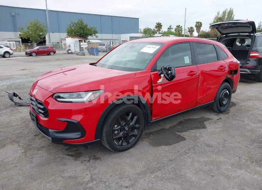 Photo 2 of 2025 Honda Hr-v 2WD SPORT (VIN 3CZRZ1H50SM702574)