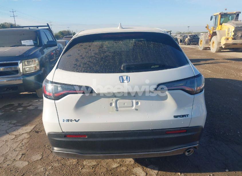 Photo 17 of 2025 Honda Hr-v 2WD SPORT (VIN 3CZRZ1H50SM706169)