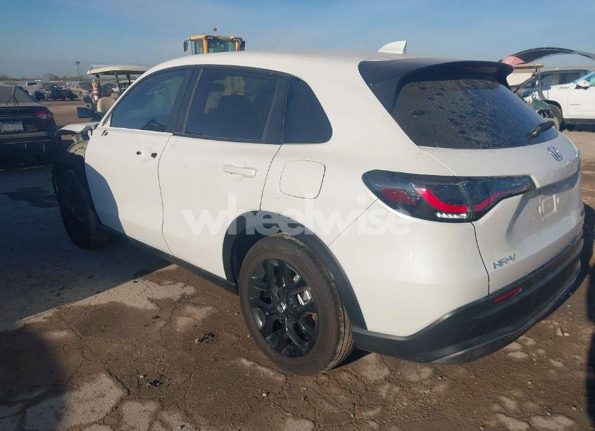 Photo 3 of 2025 Honda Hr-v 2WD SPORT (VIN 3CZRZ1H50SM706169)