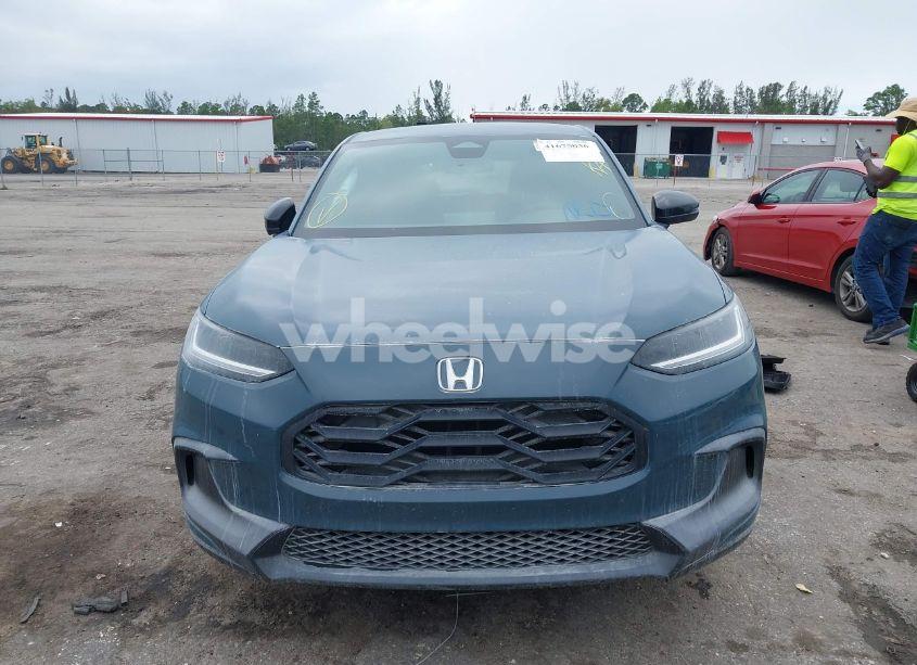 Photo 12 of 2025 Honda Hr-v 2WD SPORT (VIN 3CZRZ1H50SM735638)