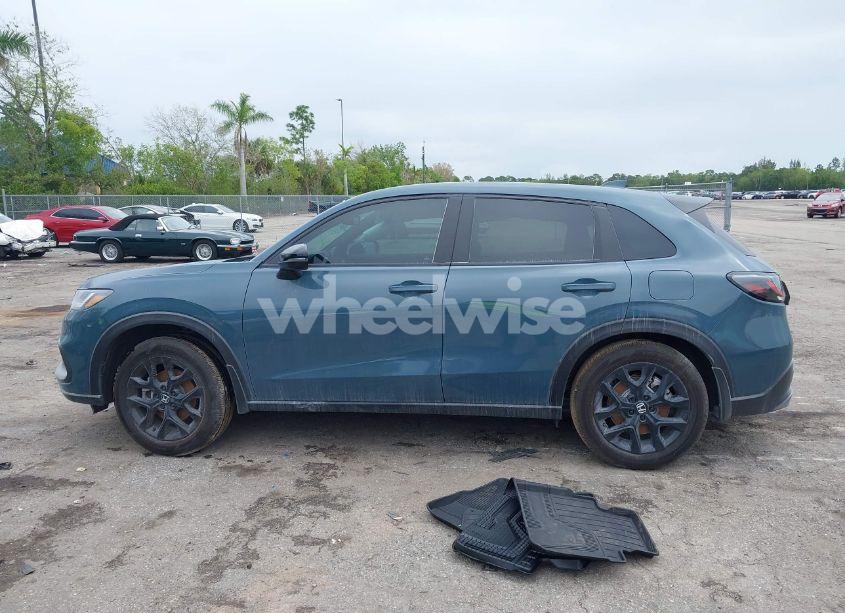 Photo 14 of 2025 Honda Hr-v 2WD SPORT (VIN 3CZRZ1H50SM735638)