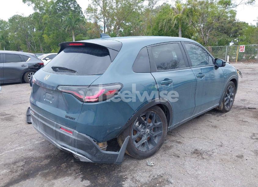 Photo 6 of 2025 Honda Hr-v 2WD SPORT (VIN 3CZRZ1H50SM735638)