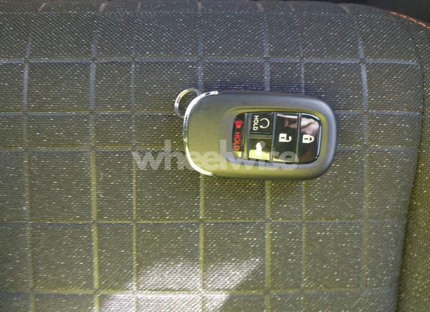 Photo 11 of 2025 Honda Hr-v 2WD SPORT (VIN 3CZRZ1H50SM736028)