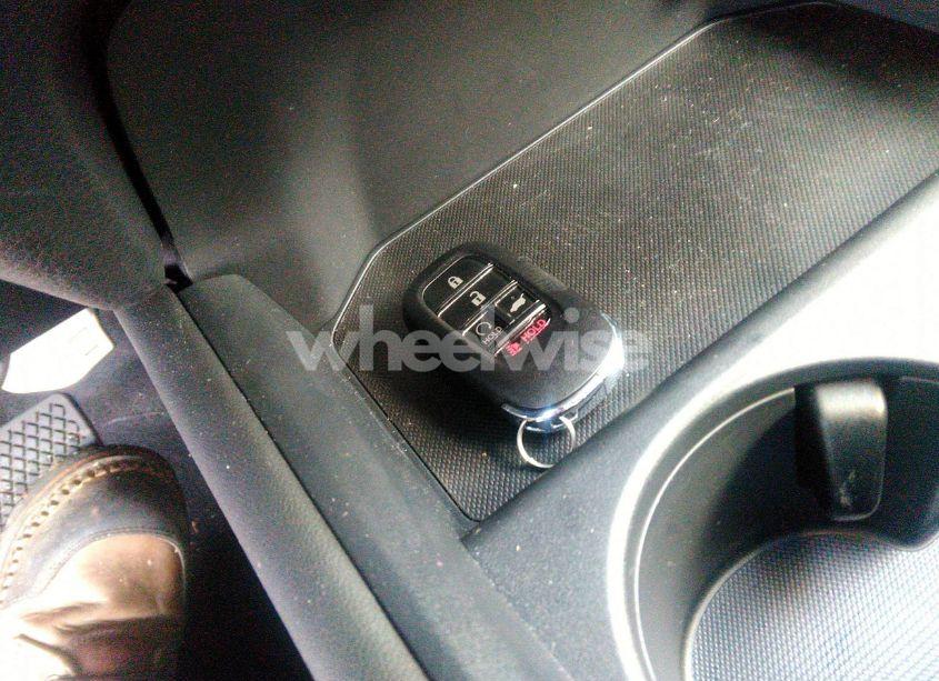 Photo 11 of 2025 Honda Hr-v 2WD SPORT (VIN 3CZRZ1H50SM741648)