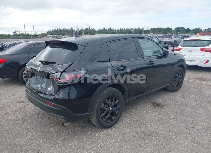 Photo 4 of 2023 Honda Hr-v 2WD SPORT (VIN 3CZRZ1H51PM734828)