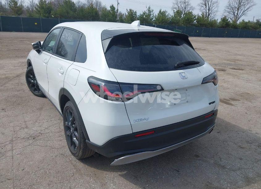 Photo 3 of 2024 Honda Hr-v 2WD SPORT/2WD SPORT W/O BSI (VIN 3CZRZ1H51RM717398)