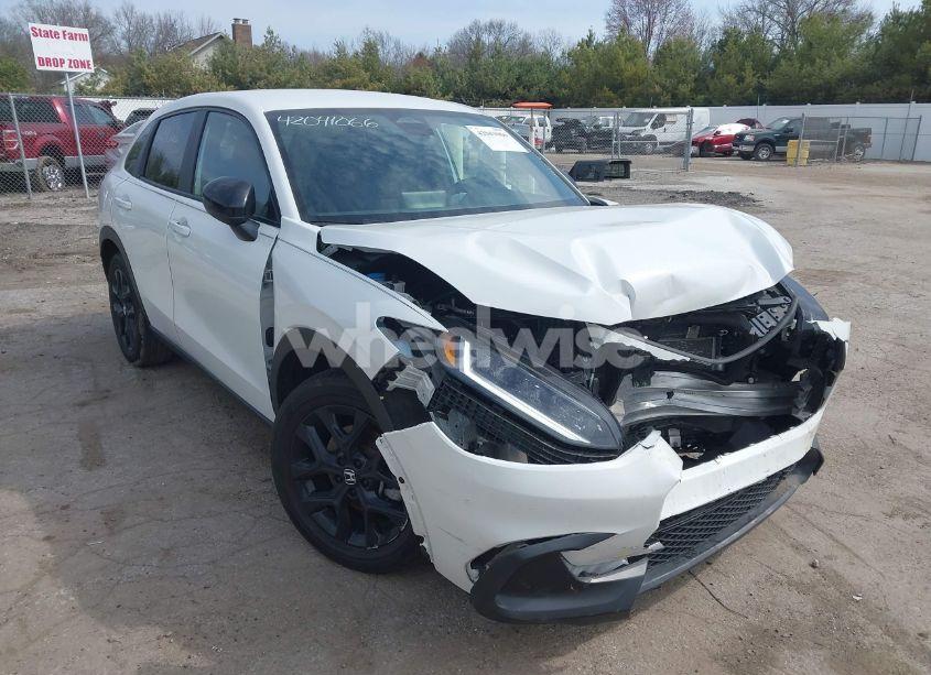 Photo 6 of 2024 Honda Hr-v 2WD SPORT/2WD SPORT W/O BSI (VIN 3CZRZ1H51RM717398)