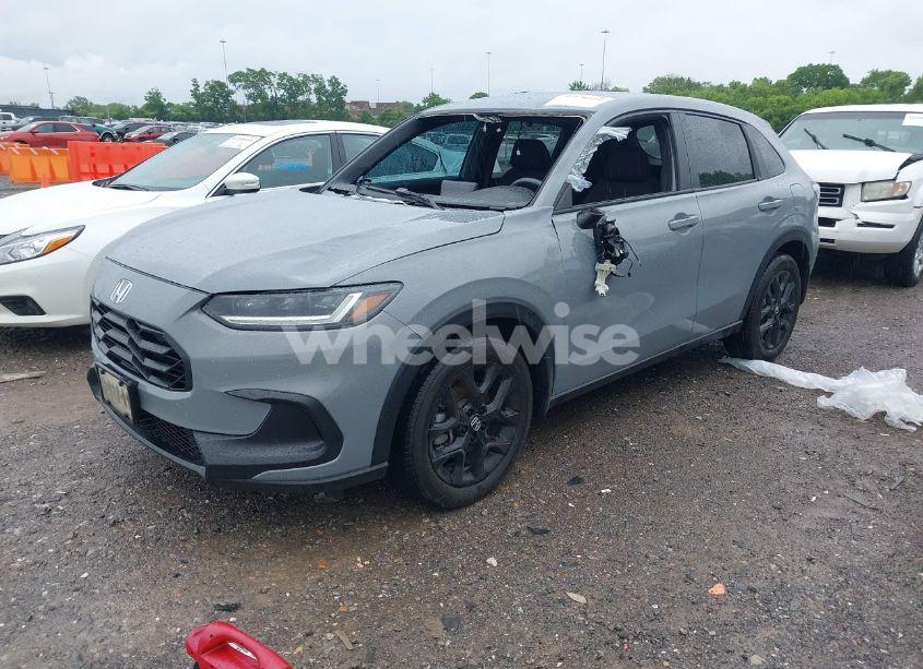 Photo 2 of 2024 Honda Hr-v 2WD SPORT/2WD SPORT W/O BSI (VIN 3CZRZ1H51RM724187)