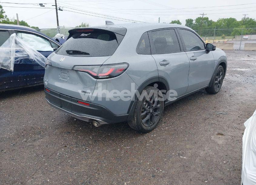 Photo 4 of 2024 Honda Hr-v 2WD SPORT/2WD SPORT W/O BSI (VIN 3CZRZ1H51RM724187)