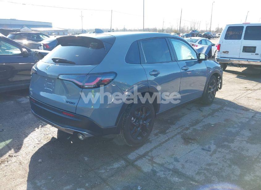 Photo 4 of 2025 Honda Hr-v SPORT (VIN 3CZRZ1H51SM709629)