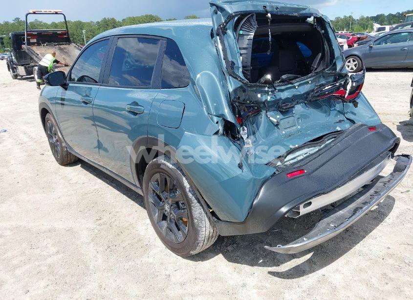 Photo 3 of 2025 Honda Hr-v 2WD SPORT (VIN 3CZRZ1H51SM719514)