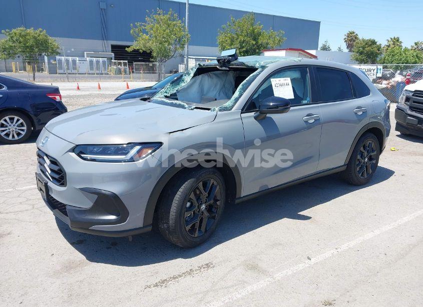 Photo 2 of 2024 Honda Hr-v 2WD SPORT/2WD SPORT W/O BSI (VIN 3CZRZ1H52RM729575)