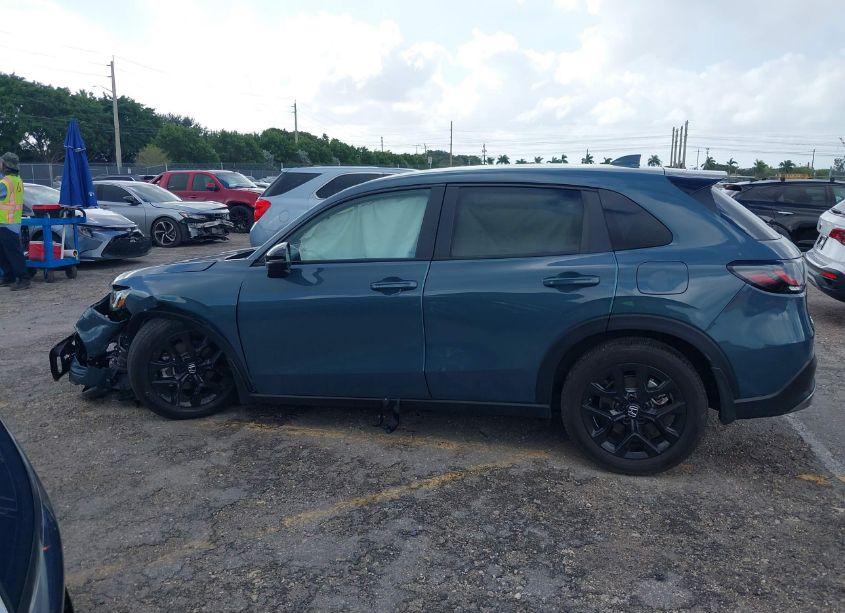 Photo 15 of 2024 Honda Hr-v 2WD SPORT/SPORT (VIN 3CZRZ1H52RM737062)